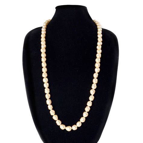 collier perle chanel vintage